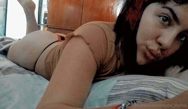reyna_mom0