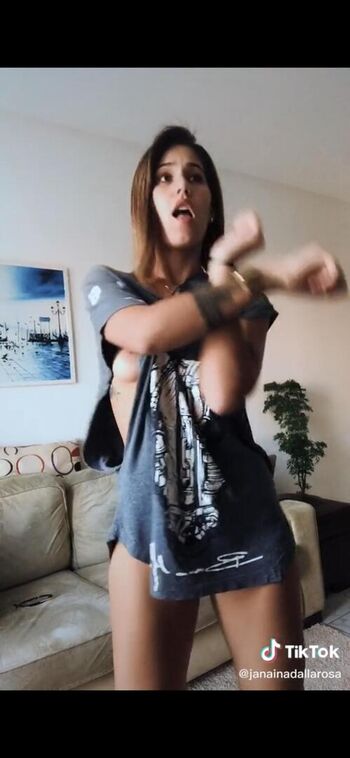 Rosa Tik Tok