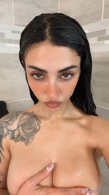 Rose Zara