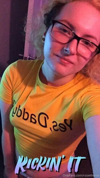 rosiethornx