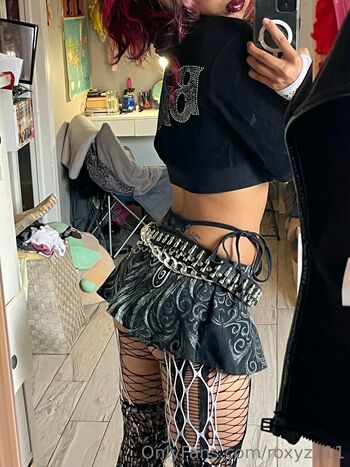 Roxyz111