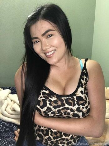 RozieReignXXX
