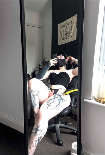 Rubberdollalice