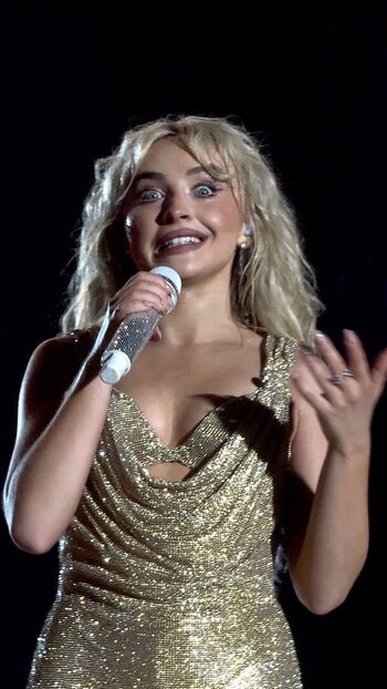 Sabrina Carpenter