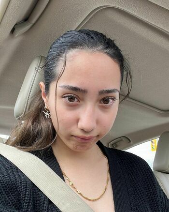 Sabrina Pezeshkian