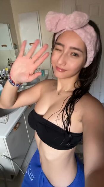 Sabrina Pezeshkian