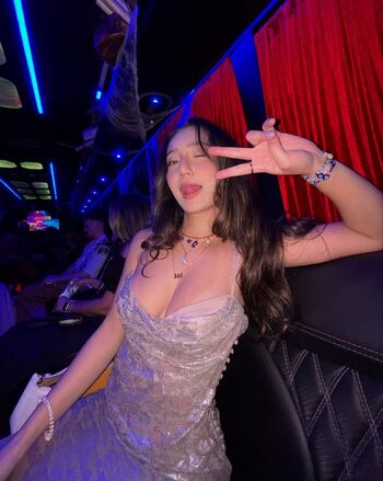 Sabrina Pezeshkian