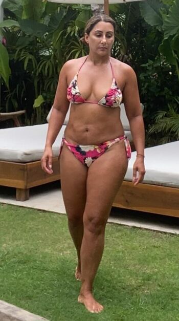 Saira Khan