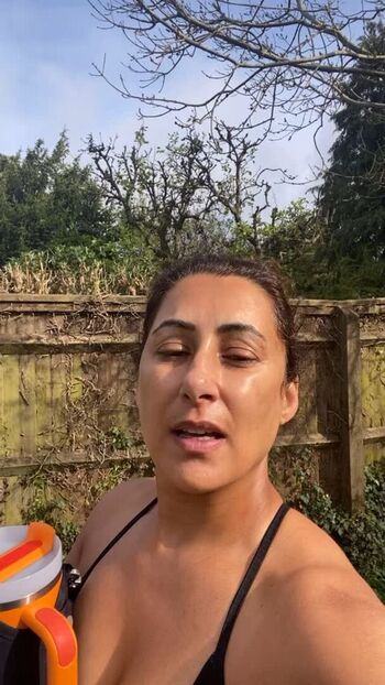 Saira Khan