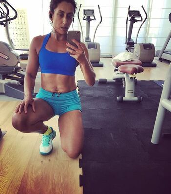 Saira Khan