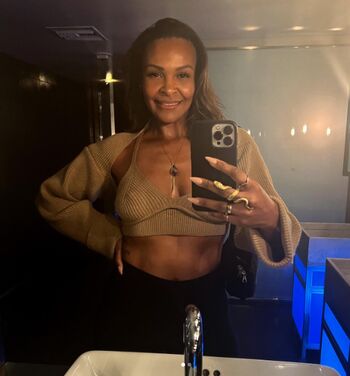Samantha Mumba