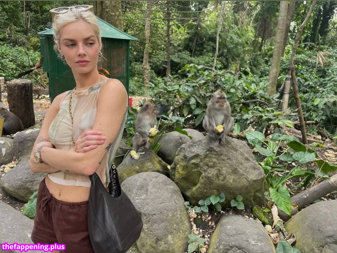 Samara Weaving