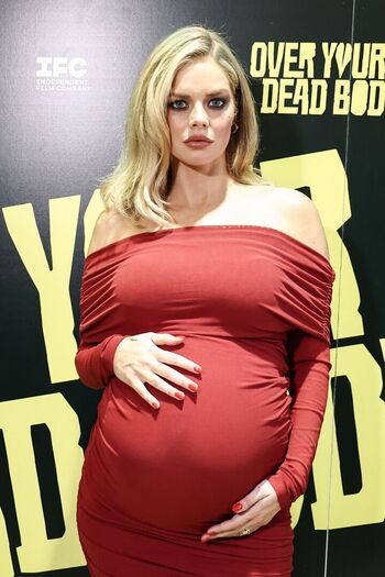 Samara Weaving