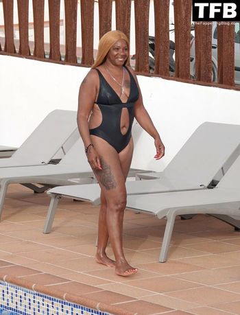 Sandi Bogle