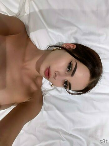 Sara Mia Sara8teen