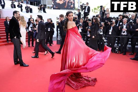 Sara Sampaio