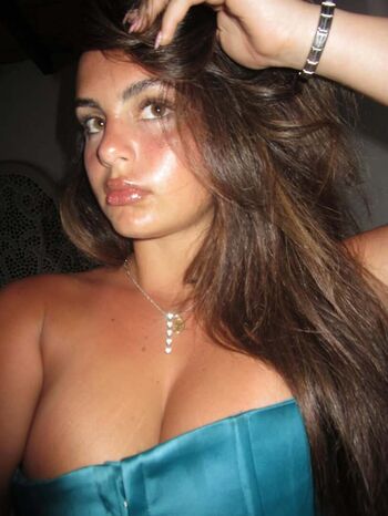 Sarabella Harris
