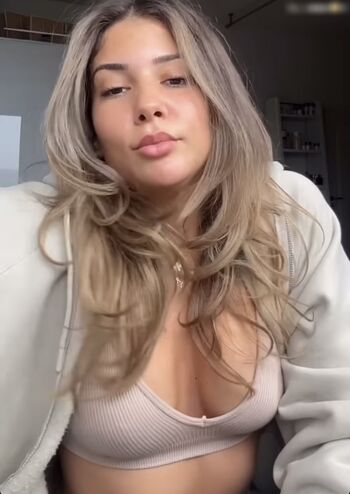 Sarah.anca