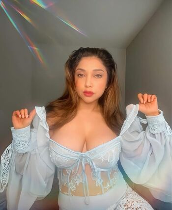 Sarah Azhari