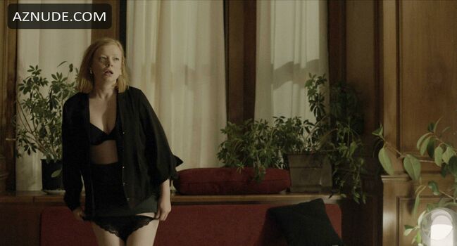 Sarah Snook