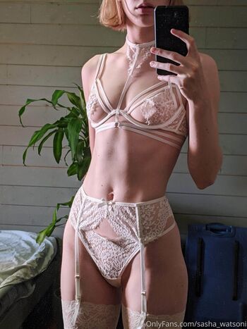 sasha_watsoni