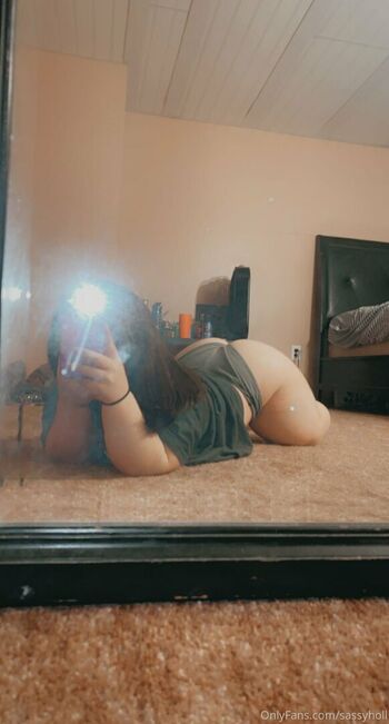sassyholly