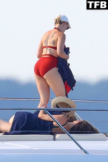 Scarlett Johansson