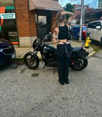 scarlettstarrtv