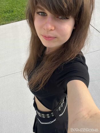 scenegirlaya