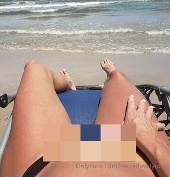secretlovelytoes