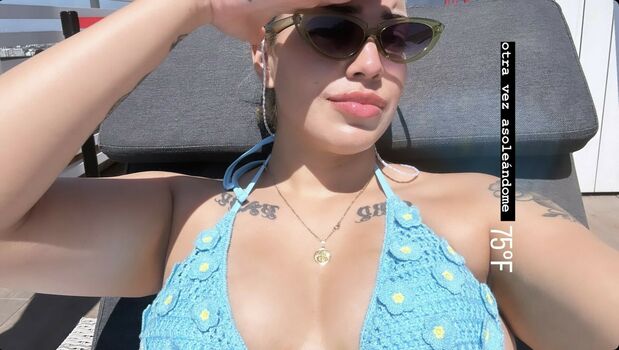 Selenaxoxoxo Marian