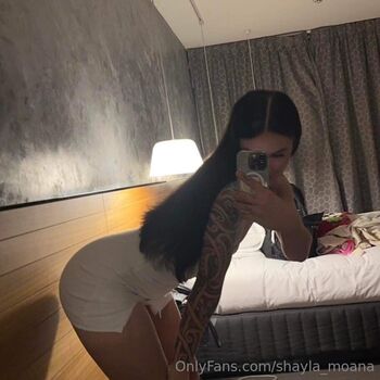shayla_moana