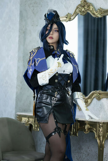 Shermie Cosplay