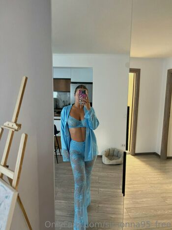 simonna95_free