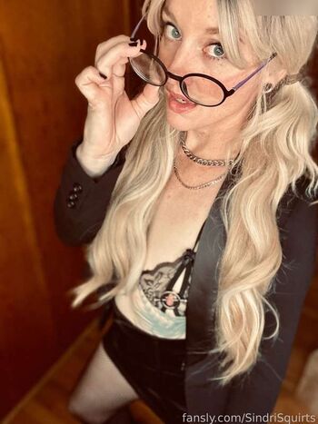 SindriSquirts