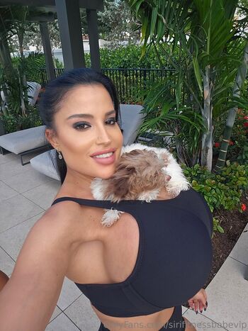 sirifitnessbabevip