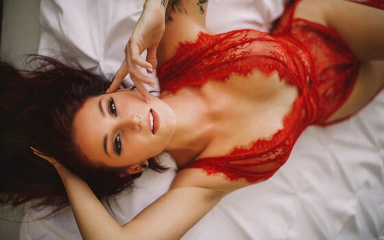 Sjoyy Stephanie Joy