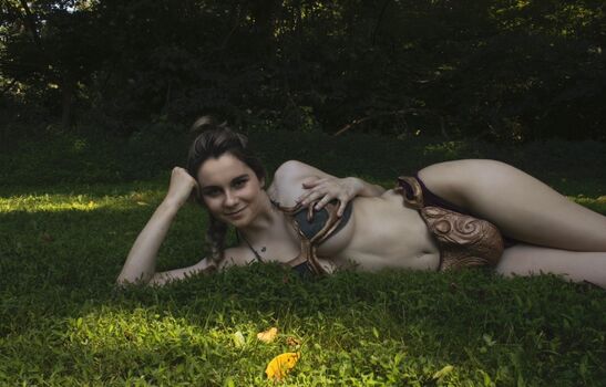 Slave Girl Leia Girls