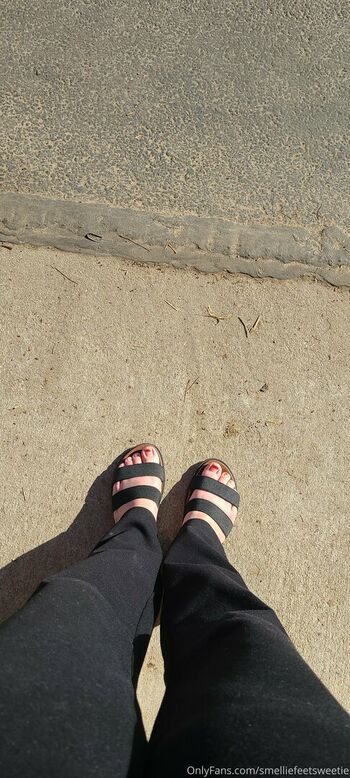 smelliefeetsweetie