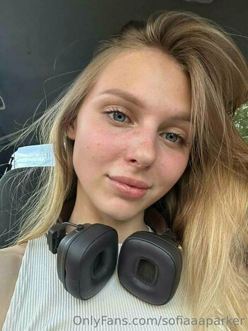 sofiaaaparker