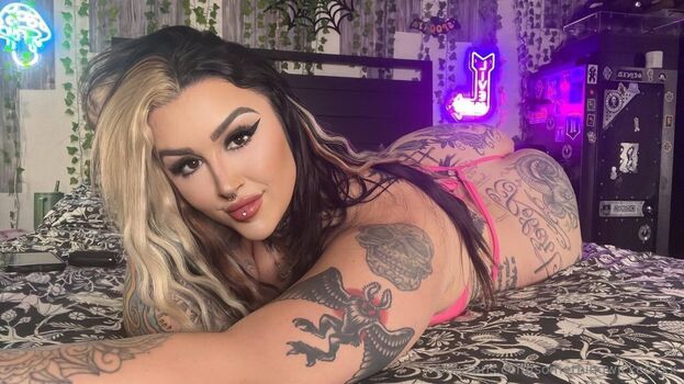 SomethingWickedXxx