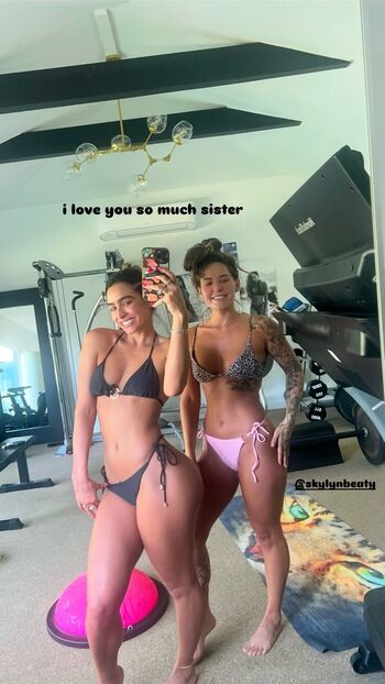 Sommer Ray