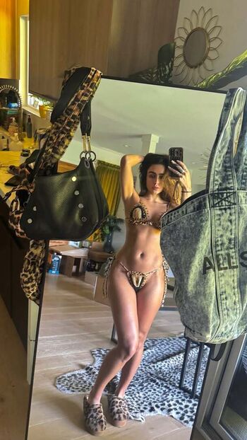 Sommer Ray