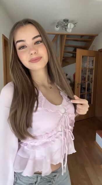 Sophia_xs