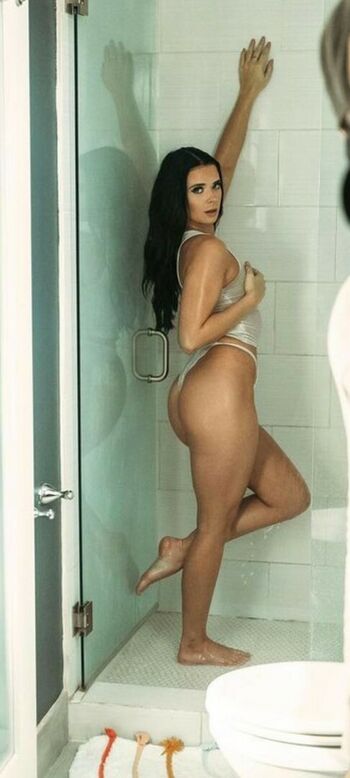 Sophiashort20