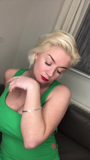 SophieBarnesUK