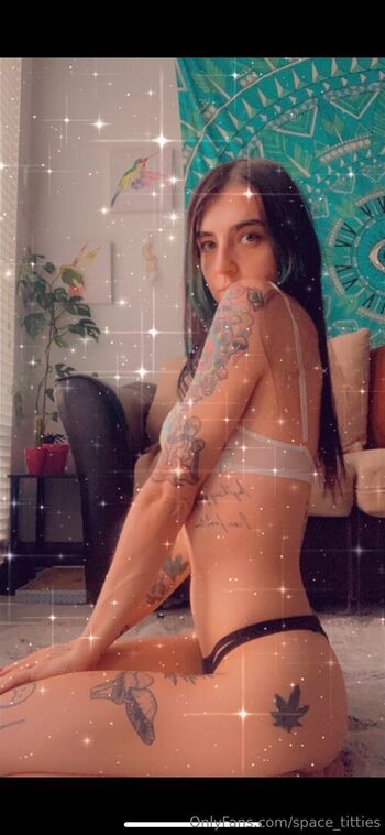 space_titties