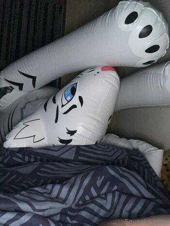 squeaky_pup