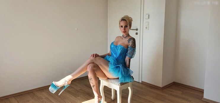 Stella Cinderella
