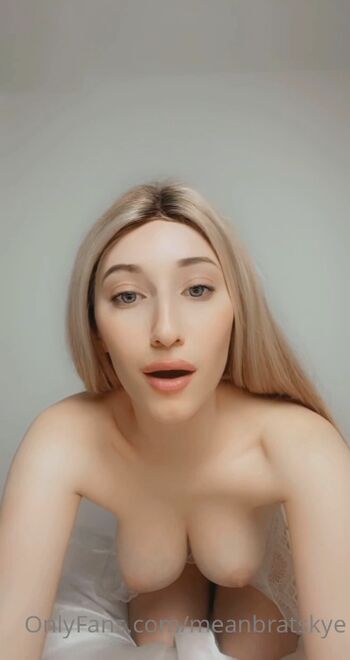 Stella Skye